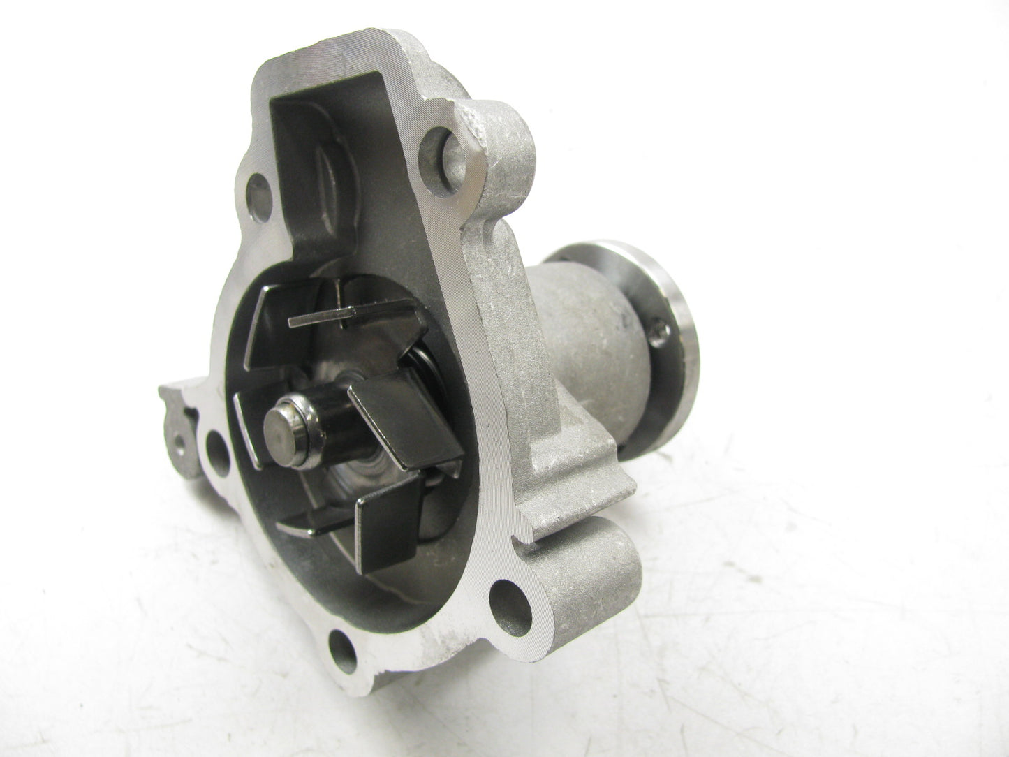GMB 146-2020 Engine Water Pump For 1996-2012 Hyundai 1.8L 2.0L