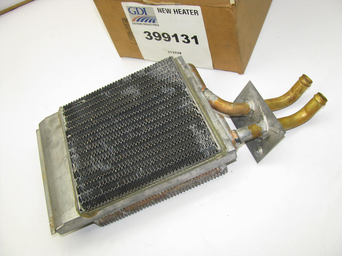 Go Industires 399131 Heater Core For 1984-1985 Chrysler Laser, Aries, Reliant