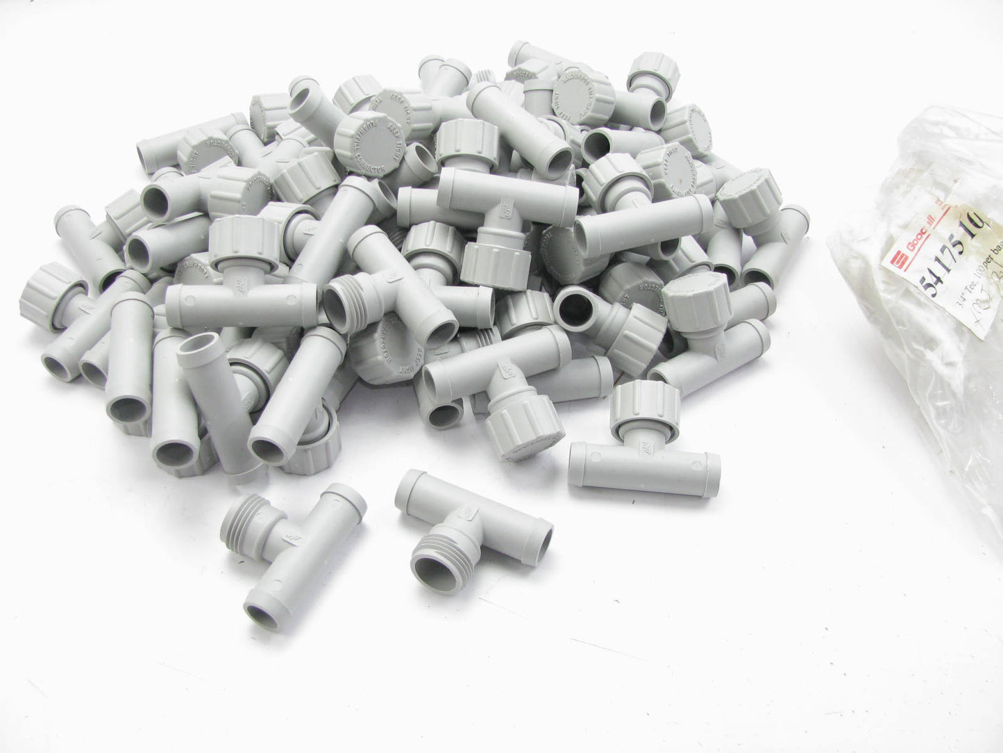 Bag Of (70)  Goodall 3/4'' GHT Garden Hose Thread To 3/4'' Barb Tee Water Fittings
