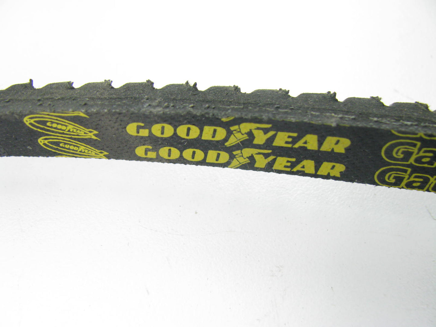 Goodyear 17531 Accessory Drive Belt - 10mm X 920mm - 36 Degree