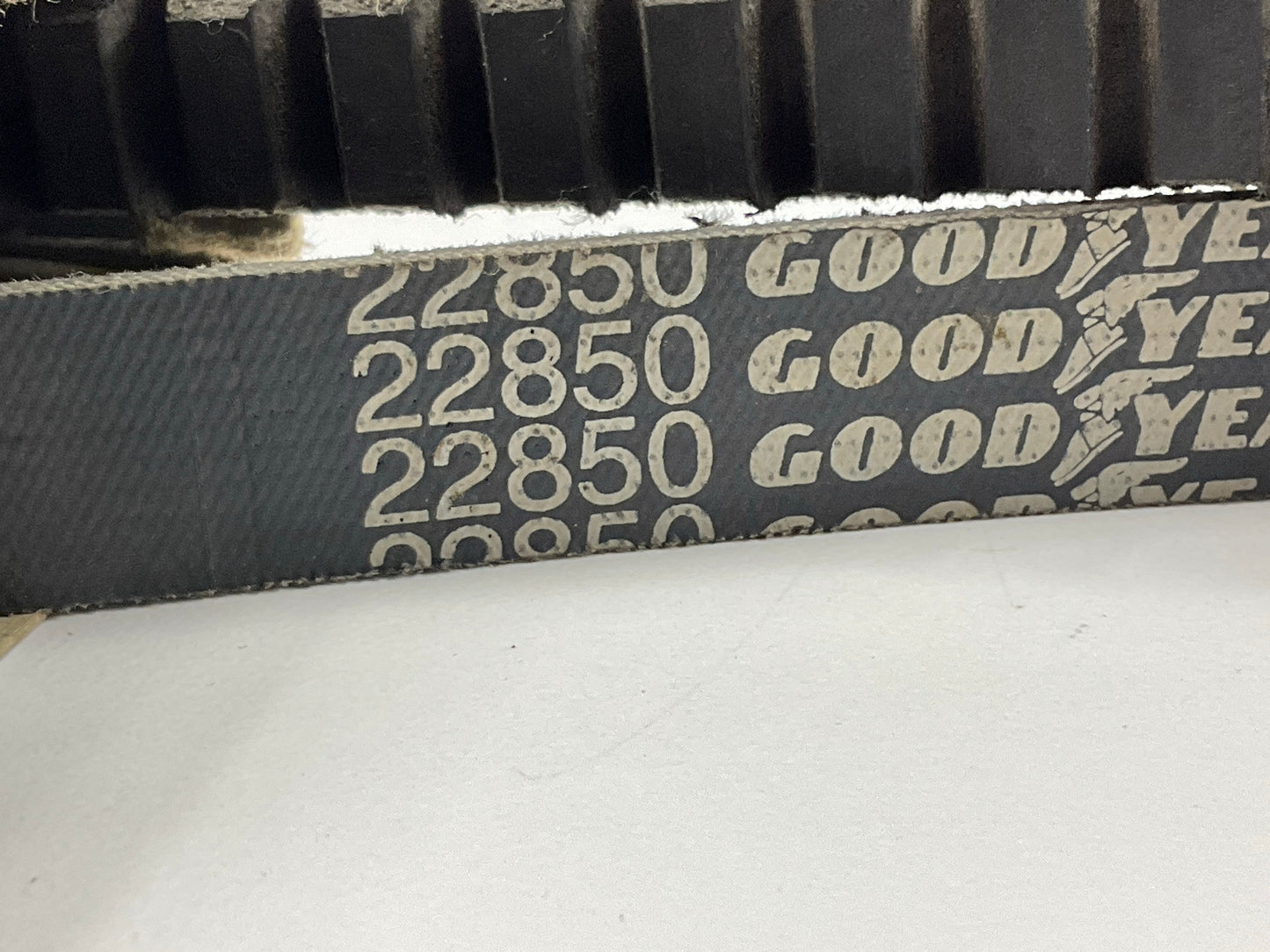 Goodyear 22850 Automotive Accessory Drive V-Belt 85'' X .690''