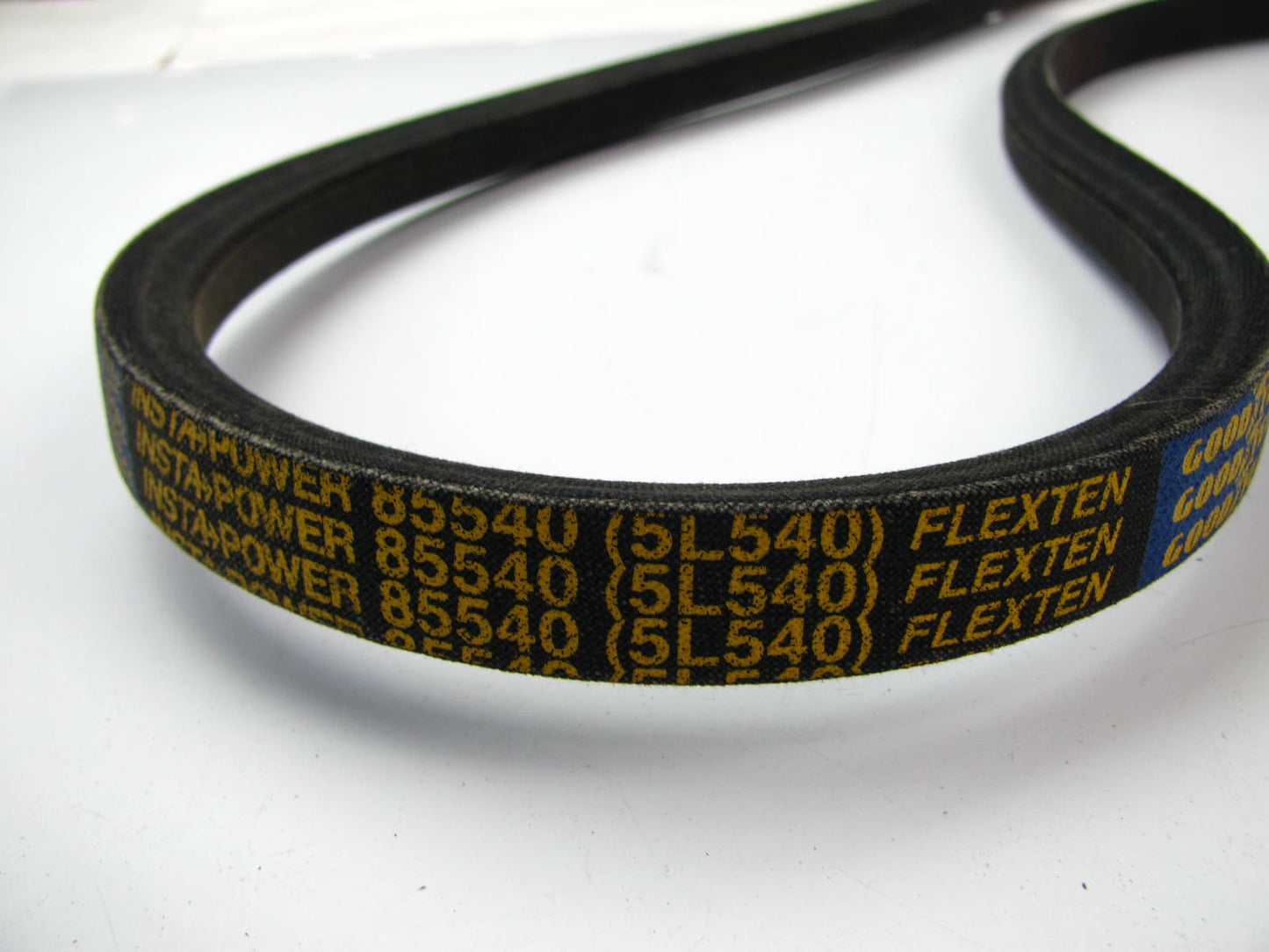 Goodyear 85540 Accessory Drive Belt V-belt  5/8x54