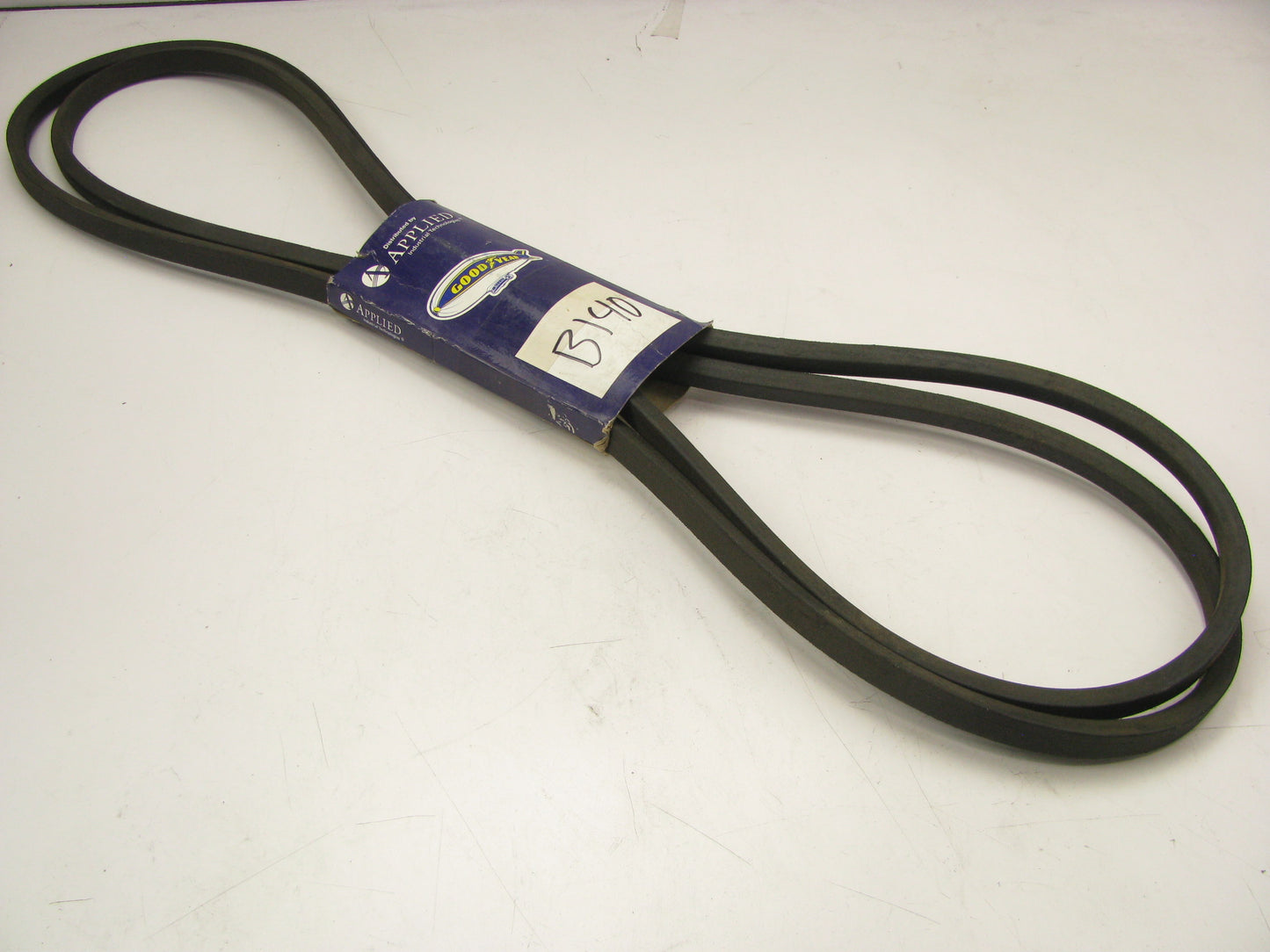 Goodyear B140 Industrial Accessory Drive Belt - 5/8'' X 143''