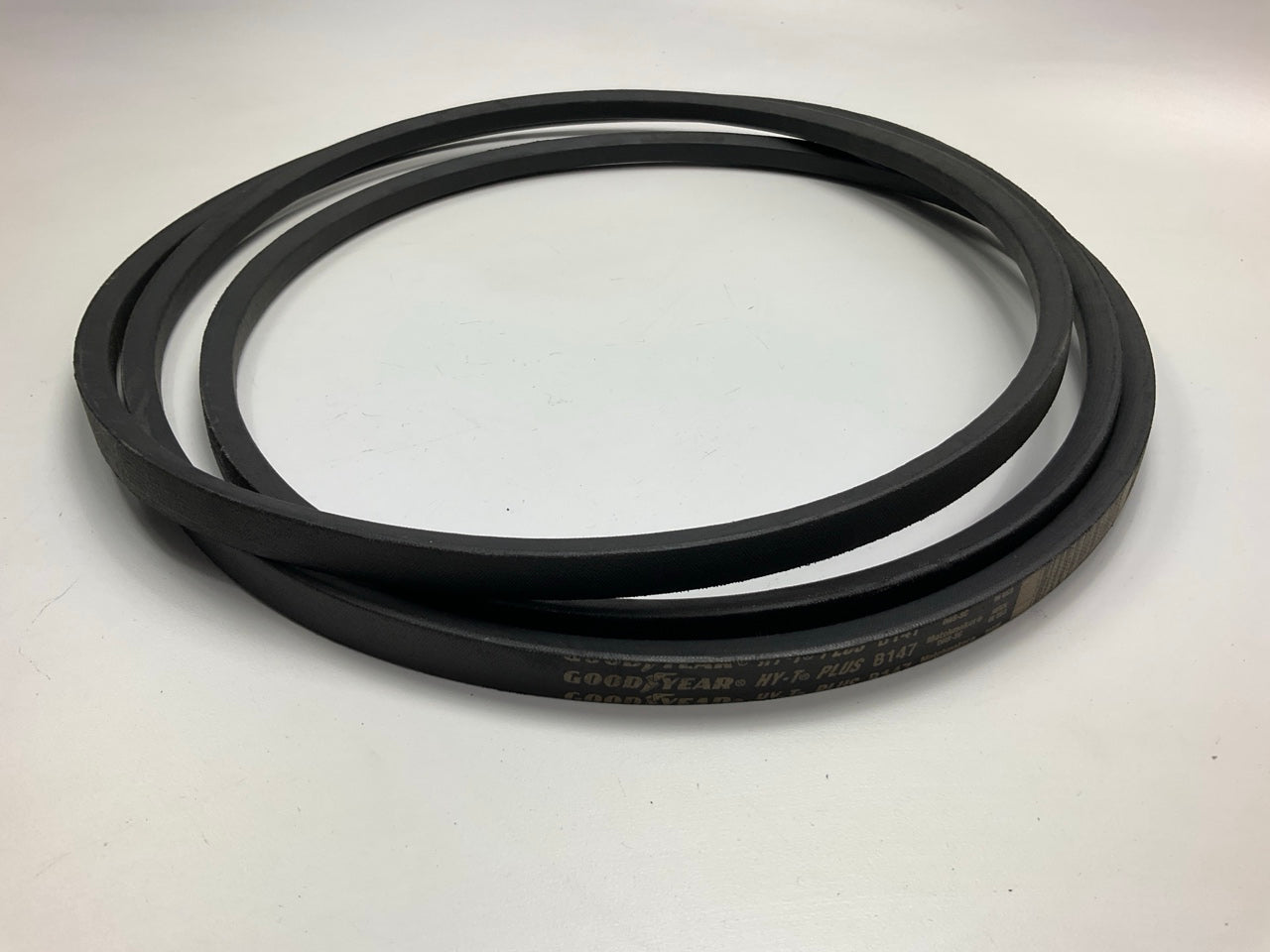 Goodyear B147 Industrial Accessory Drive Belt - 5/8'' X 150''