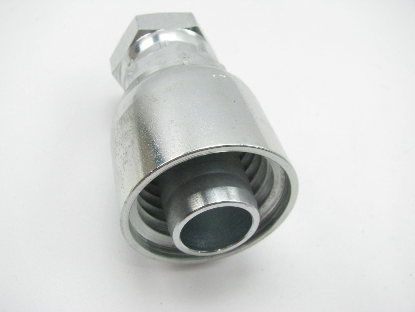 Goodyear B2-NSFX-1616 B2 Straight Hydraulic Fitting 1'' Hose NPSM -16 Female