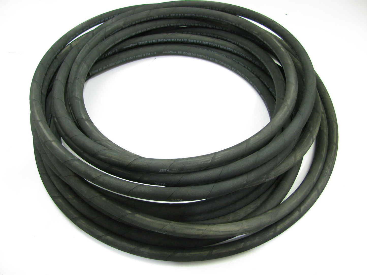 50 FEET, 3/8'', 5000 PSI WP (34.5 MPa) Hydraulic Hose Goodyear GR16SC-06