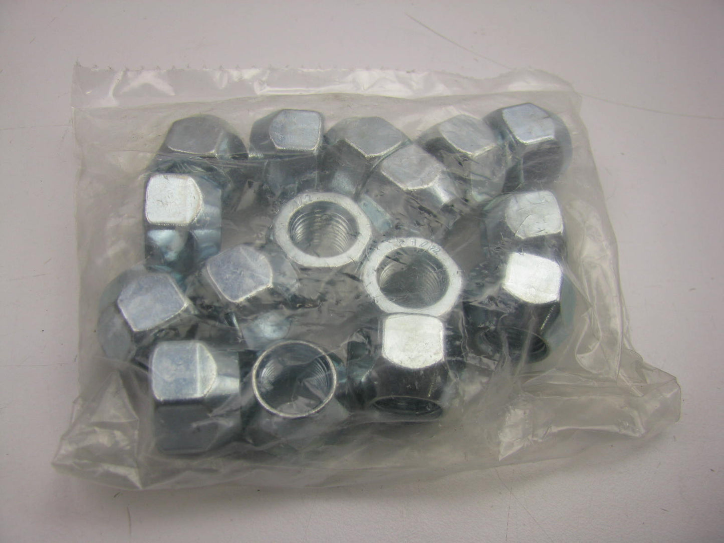 Gorilla 70983 Complete Acorn 5 Lug Nut Wheel Installation Kit 1/2'' Thread