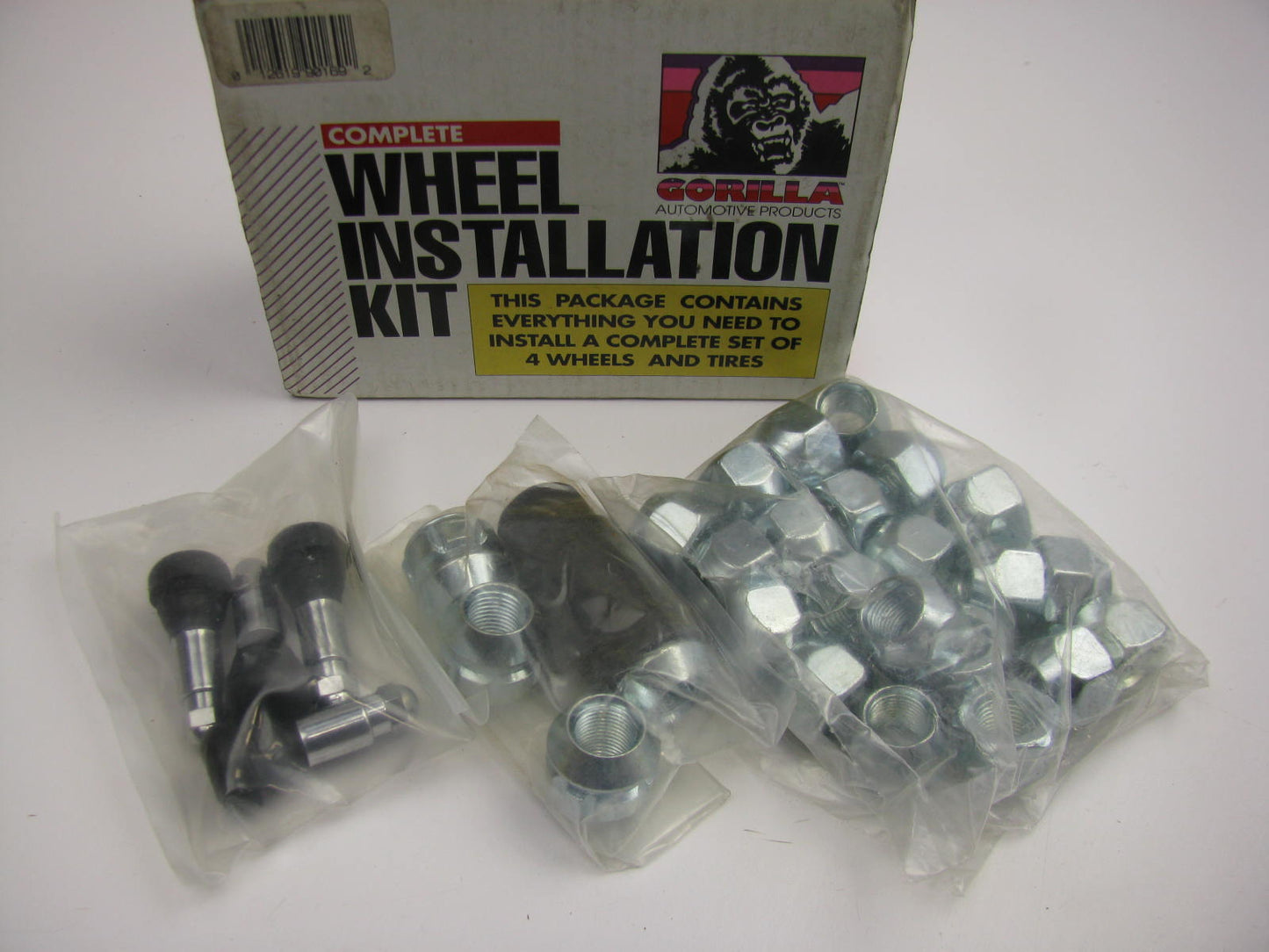 Gorilla 70984  1/2'' 13/16 Hex 60 Degree Wheel Lug Nuts W/ 4 Wheel Locks