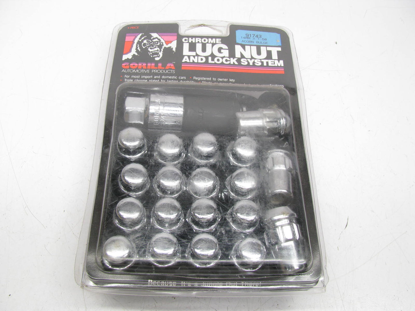 Gorilla 14mm X 1.5 Lug Nut & Lock Set Tapered  Seat RH Thread  4 Locks, 16 Nuts