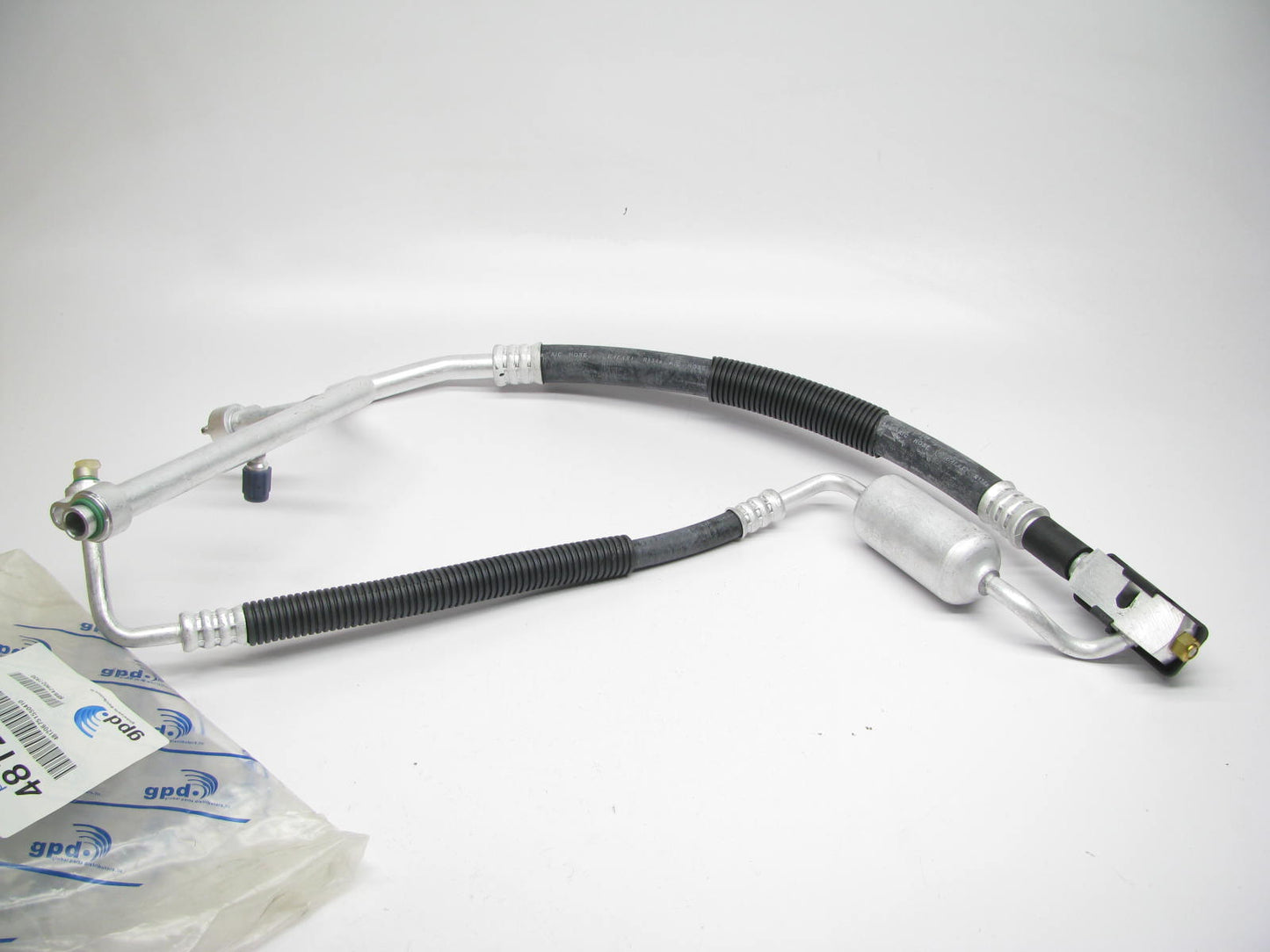 A/C Refrigerant Discharge / Suction Hose Assembly GPD 4812067