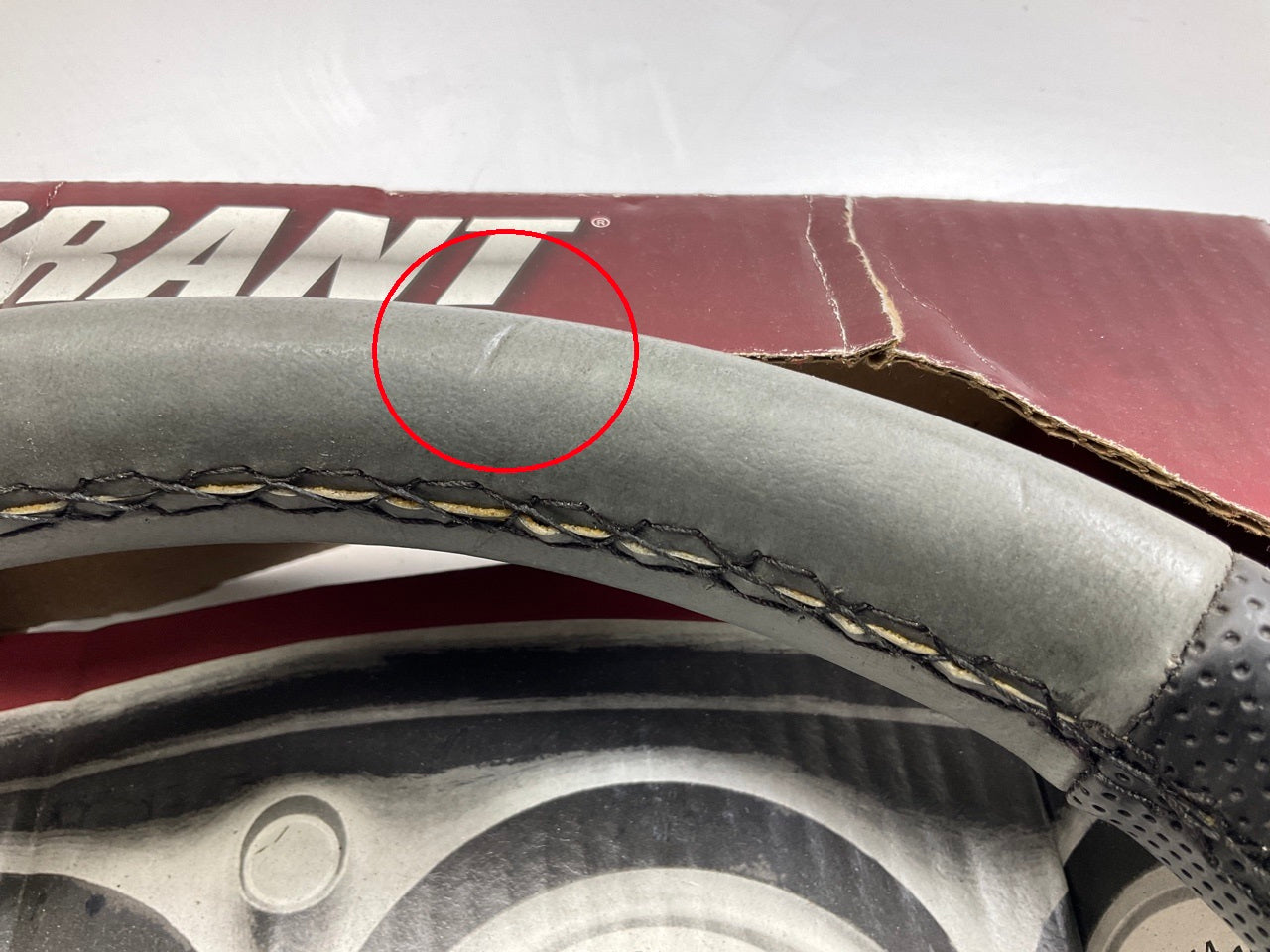 COSMETIC DAMAGE, SEE PHOTOS -  Grant 1066 Formula 1 Steering Wheel, 14'' Diameter
