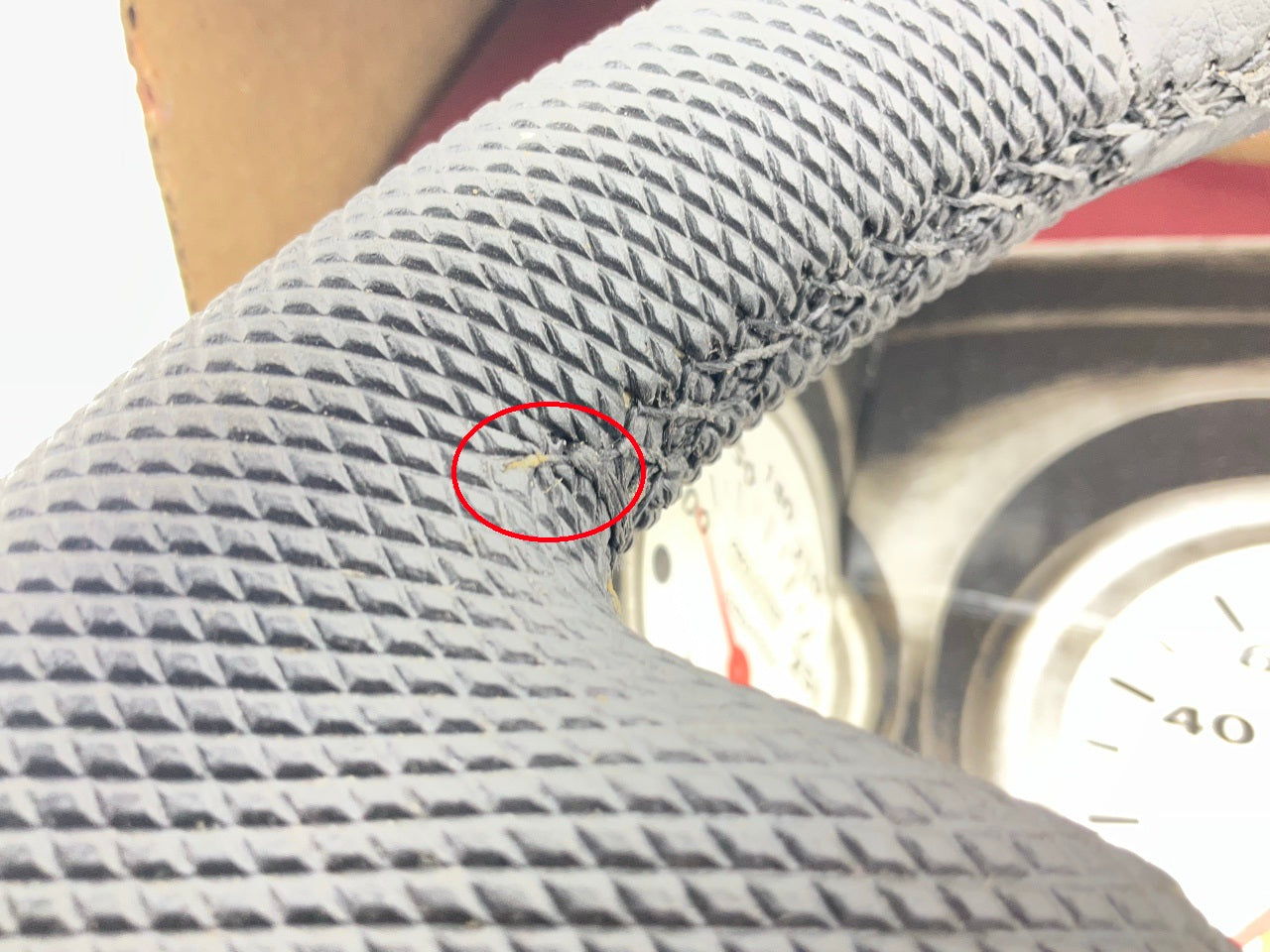 Damaged#6 Grant 1075 Top Marker Competition Steering Wheel, 13'' Diameter 3'' Dish