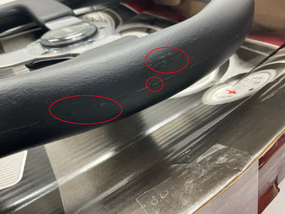 Scratched Scuffed, See Actual Photos - Grant 1103 GT Rally 13.5'' Steering Wheel