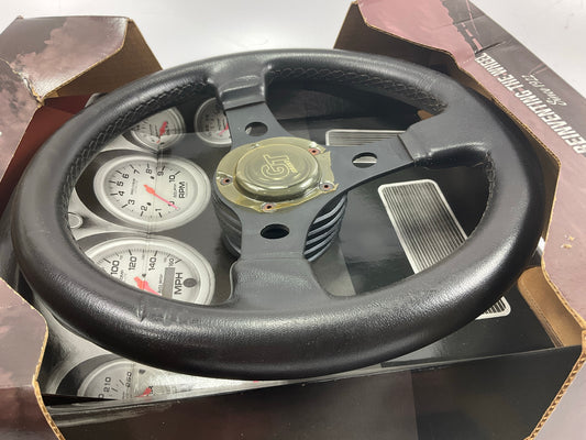 Cosmetic Damage # 9 - Grant 1103 GT Rally 13.5'' Steering Wheel