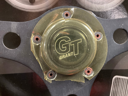 Cosmetic Damage # 9 - Grant 1103 GT Rally 13.5'' Steering Wheel
