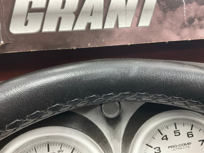 Cosmetic Damage # 9 - Grant 1103 GT Rally 13.5'' Steering Wheel