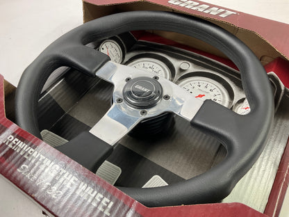 Grant 1103 GT Rally 13.5'' Steering Wheel