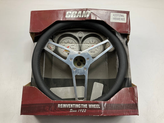 MISSING HORN, COSMETIC DAMAGE - Grant 15201 Steering Wheel 14-3/4'' Diameter