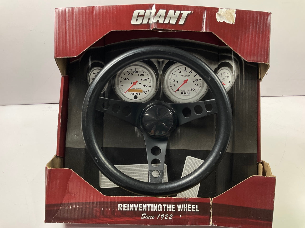 Grant 334 Classic Series Foam Grip Steering Wheel, 11-1/2 Inch Diameter