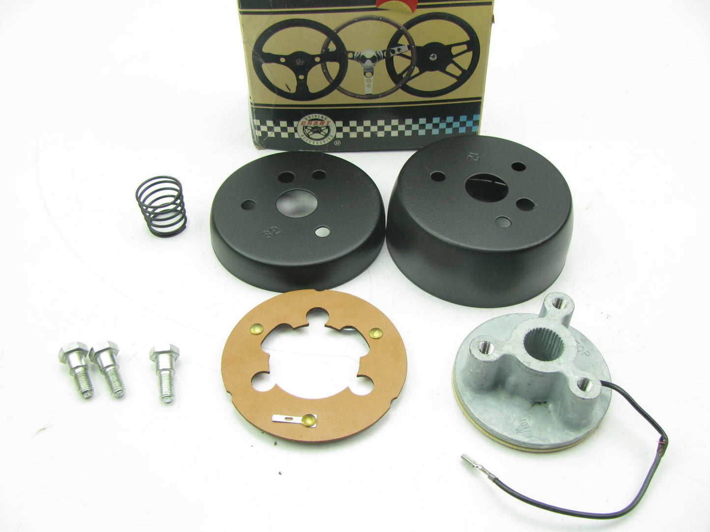 Grant 3593 Steering Wheel Installation Adapter Kit