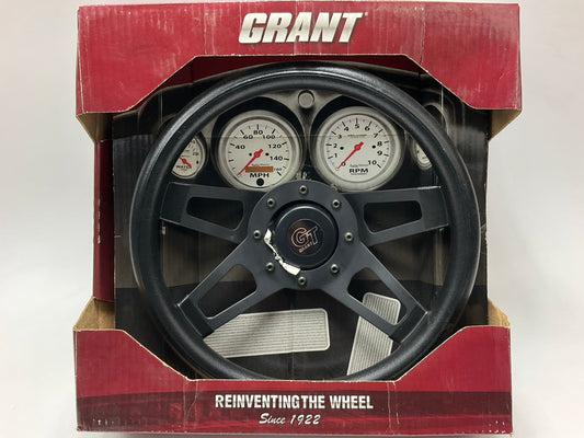 Grant 414 Steering Wheel - Challenger GT Series, 13-1/2'' Diameter, 3'' Dish