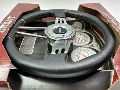 COSMETIC DAMAGE Grant 457 Club Sport Steering Wheel - 13-3/4'' Diameter, 4'' Dish