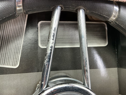 COSMETIC DAMAGE Grant 457 Club Sport Steering Wheel - 13-3/4'' Diameter, 4'' Dish