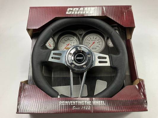 COSMETIC DAMAGE #9 Grant 457 Club Sport Steering Wheel - 13-3/4'' Diam, 4'' Dish