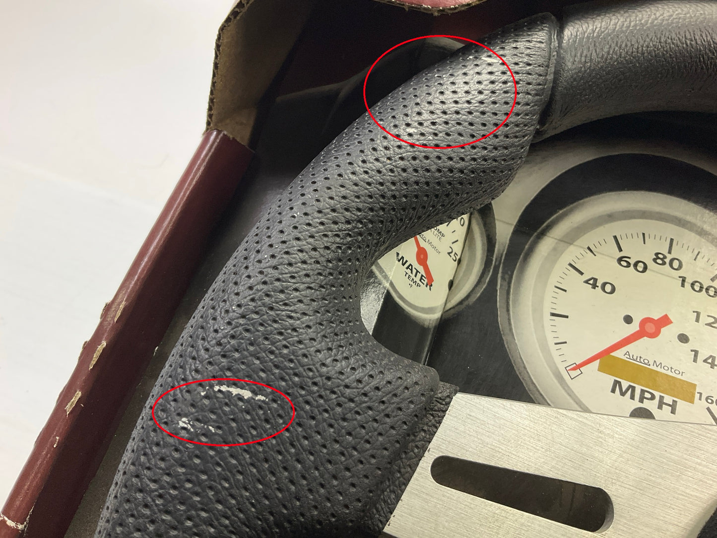 COSMETIC DAMAGE Grant 490 D-Shape Racing Steering Wheel 1.5'' Dish, 13.75''x11.75''