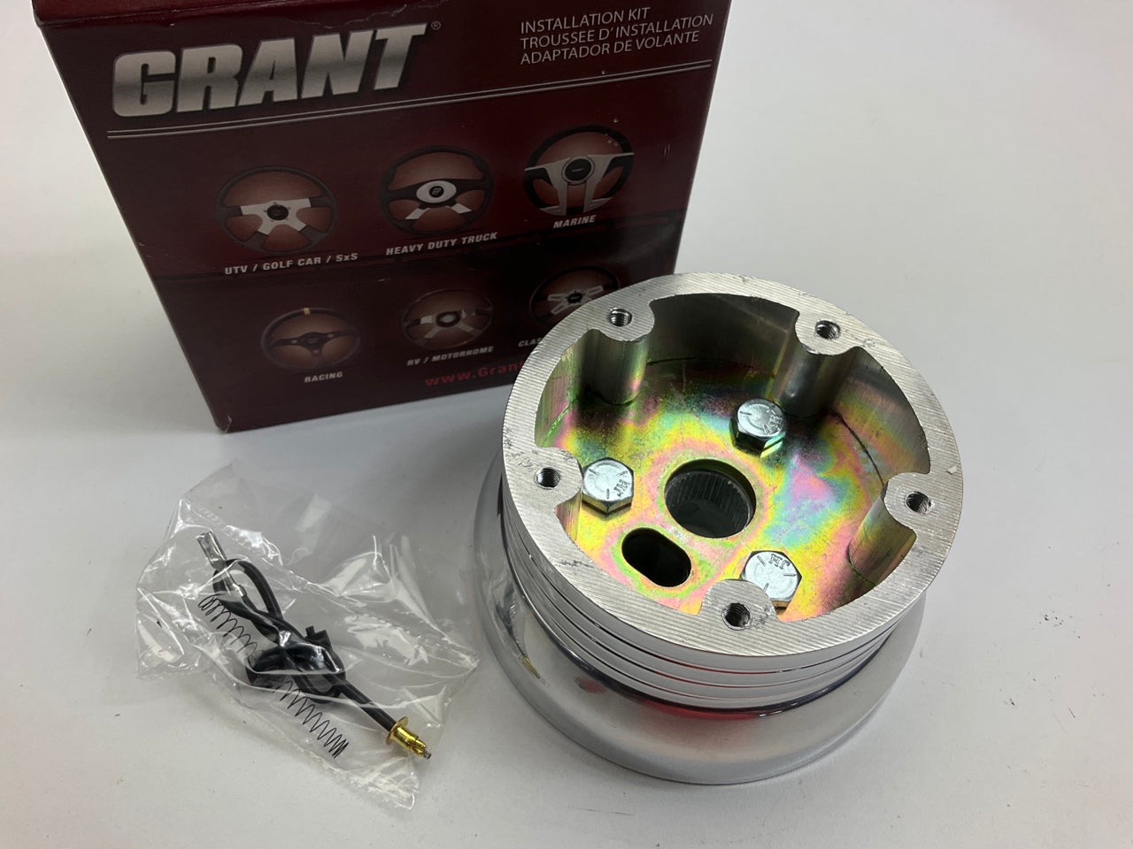 Grant 5196-1 Steering Wheel Adapter - Billet Style, With Hardware Included