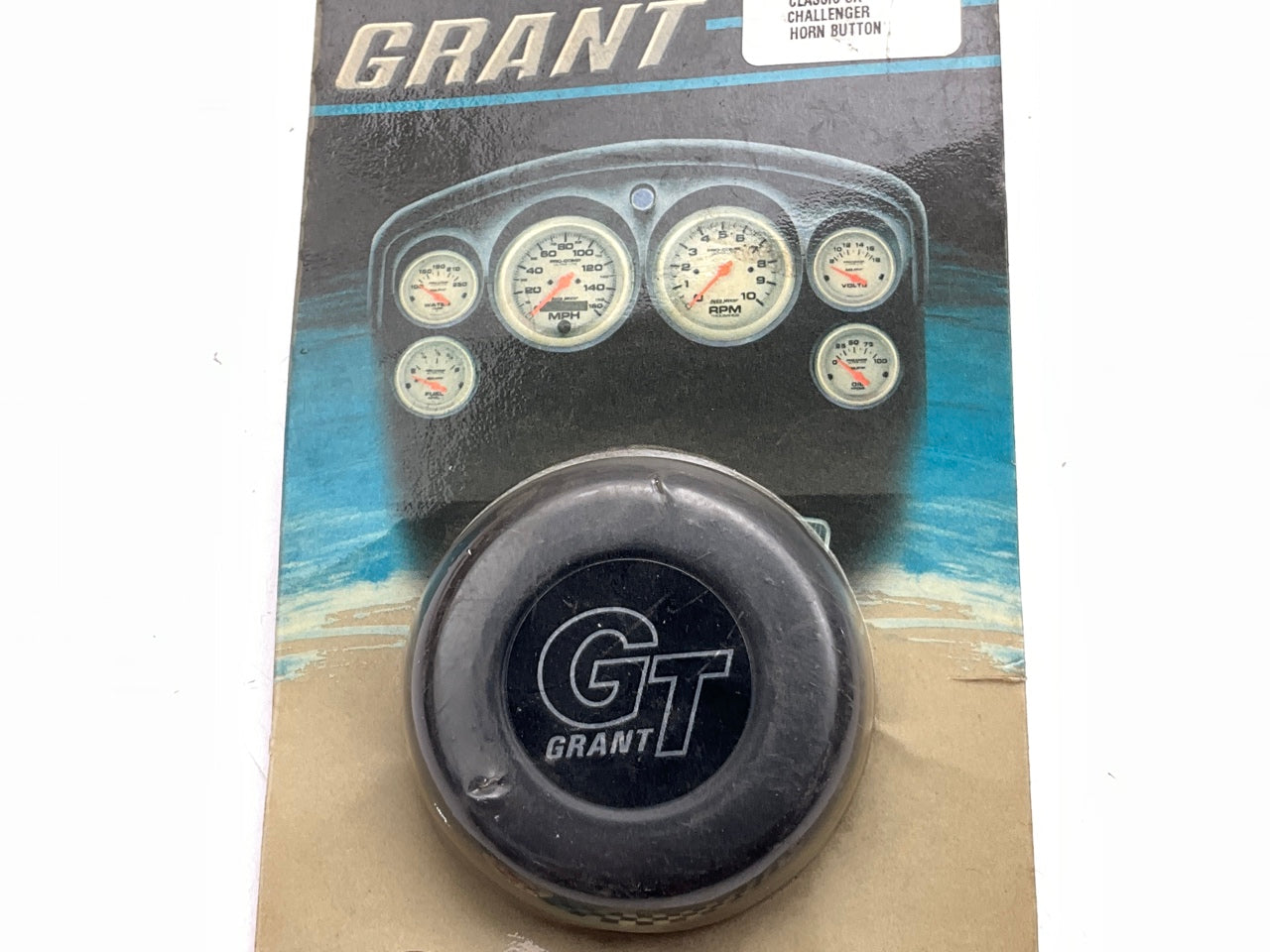 Grant 5897 Black Horn Button (GT Grant Logo)