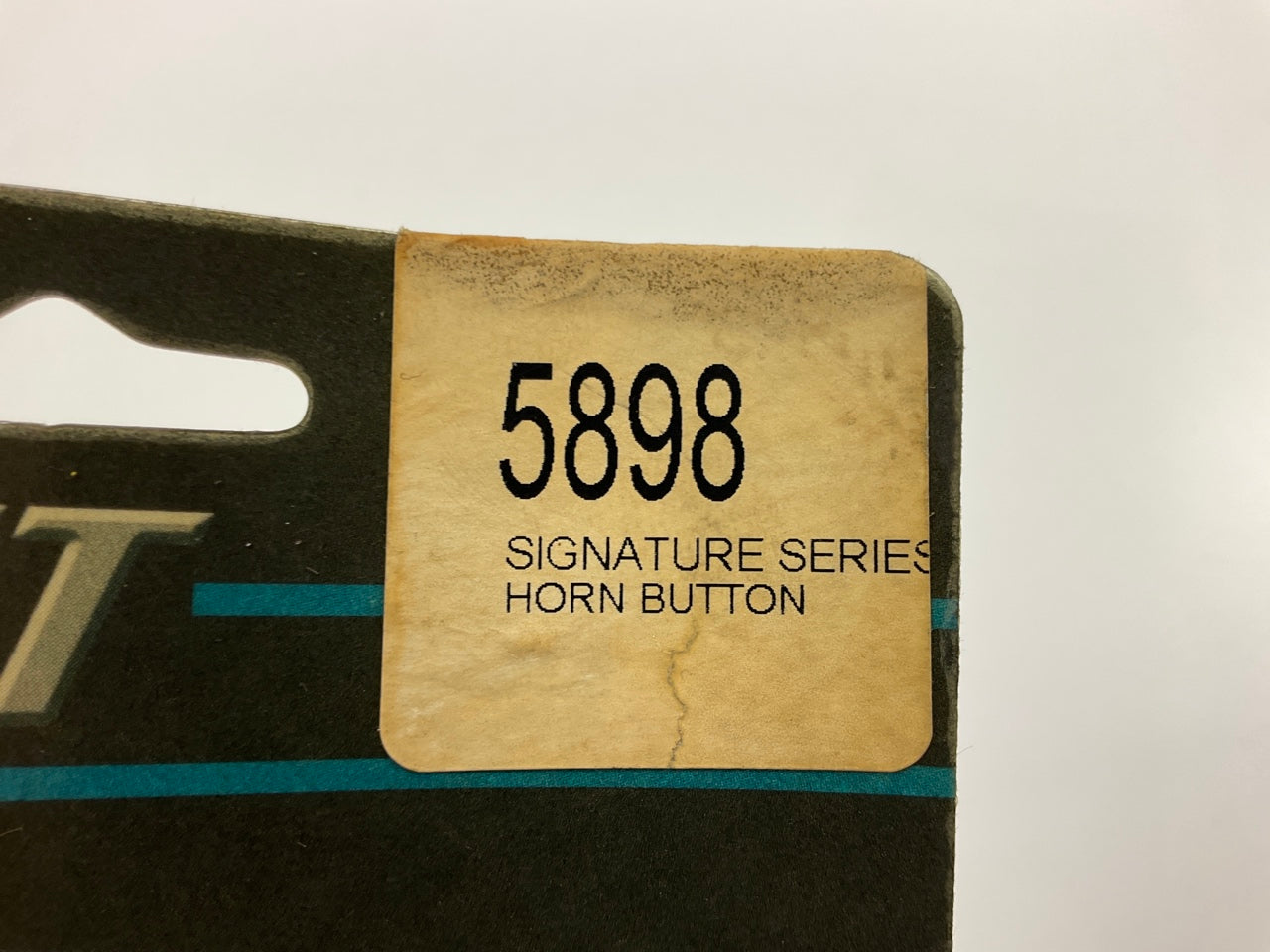 Grant 5898 Black Signature Series Horn Button (GT Logo)