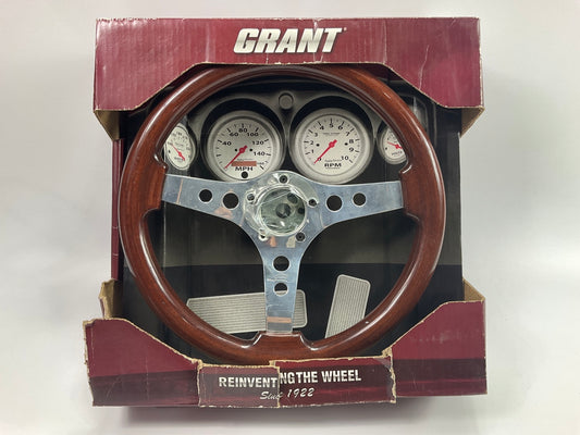 MISSING BUTTON  Grant 704 Formula GT Mahogany Steering Wheel, 14'' Diam., 3'' Dish