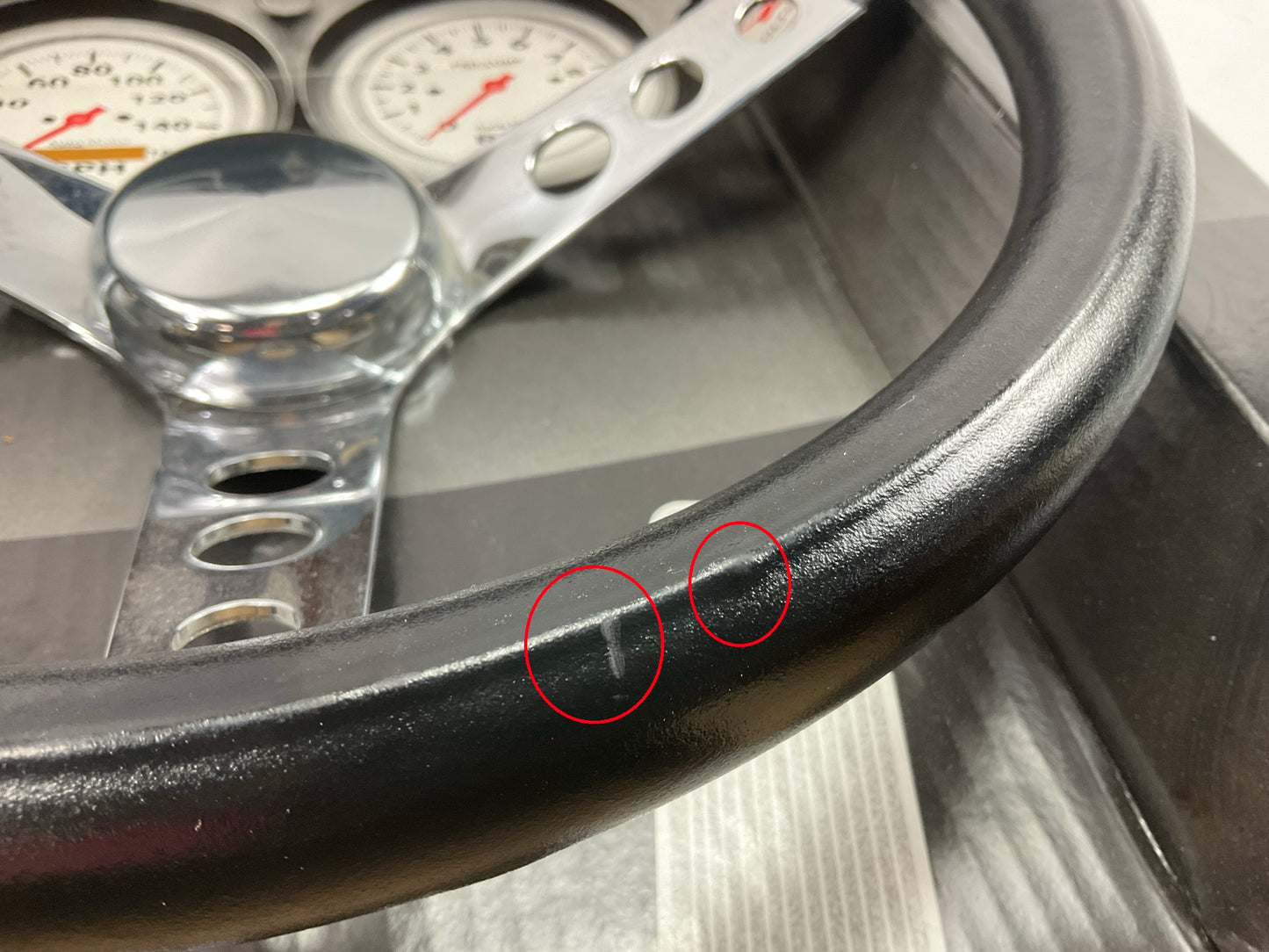 SCUFFED, SEE PHOTOS - Grant 838 Classic Steering Wheel, 3-Spoke, 13.5 Diameter