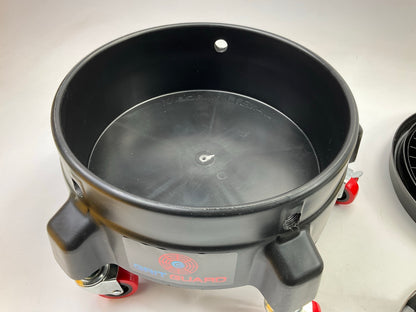 Grit Guard 5 Gallon Bucket Washing System - Car-wash System, Prevents Scratches