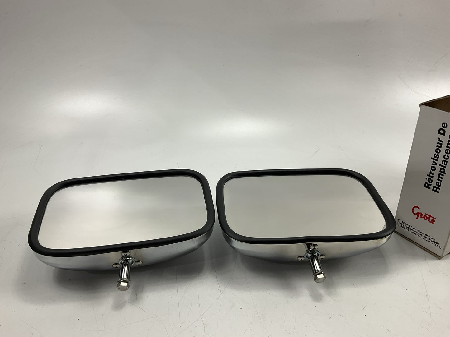 (2) Grote 12263-5 Non Heated Ford Truck & Van Mirrors 5'' X 8''