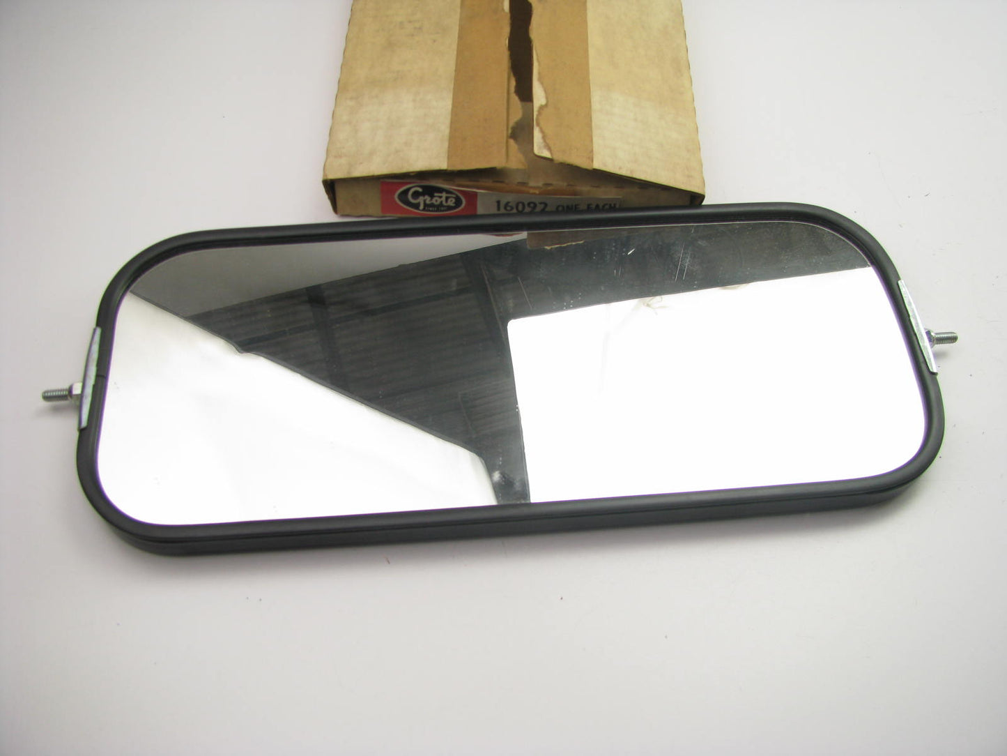 Grote 16092 OEM West Coast Style Flat Ribbed Back 7'' X 16'' BLACK Stainless Steel