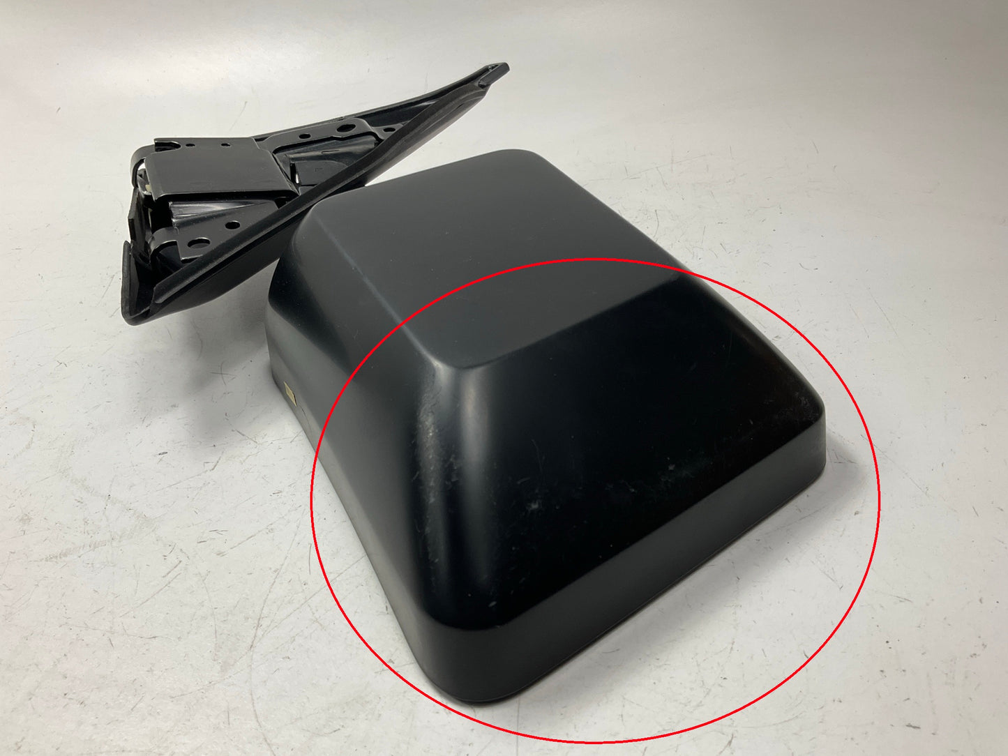 COSMETIC DAMAGE SEE PHOTOS Grote 28412-5 Blazer GMC S-10 Style Left Mirror Black