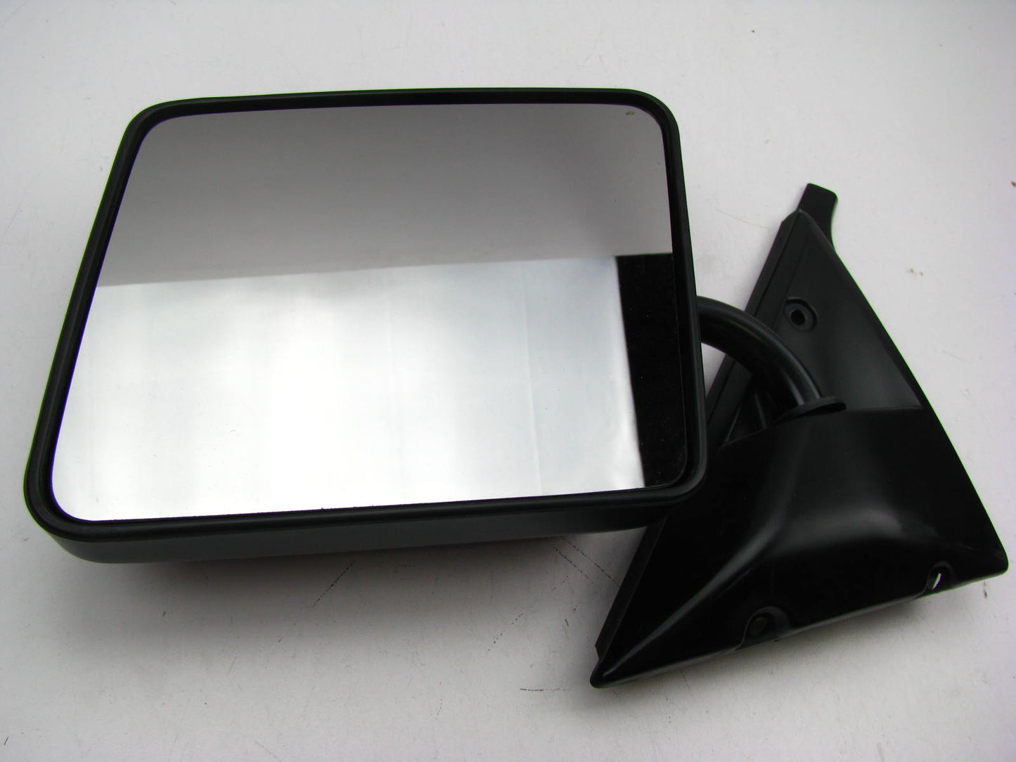 Grote 28412-5 Universal Chevrolet Blazer GMC S-10 Style LEFT Side Mirror - BLACK