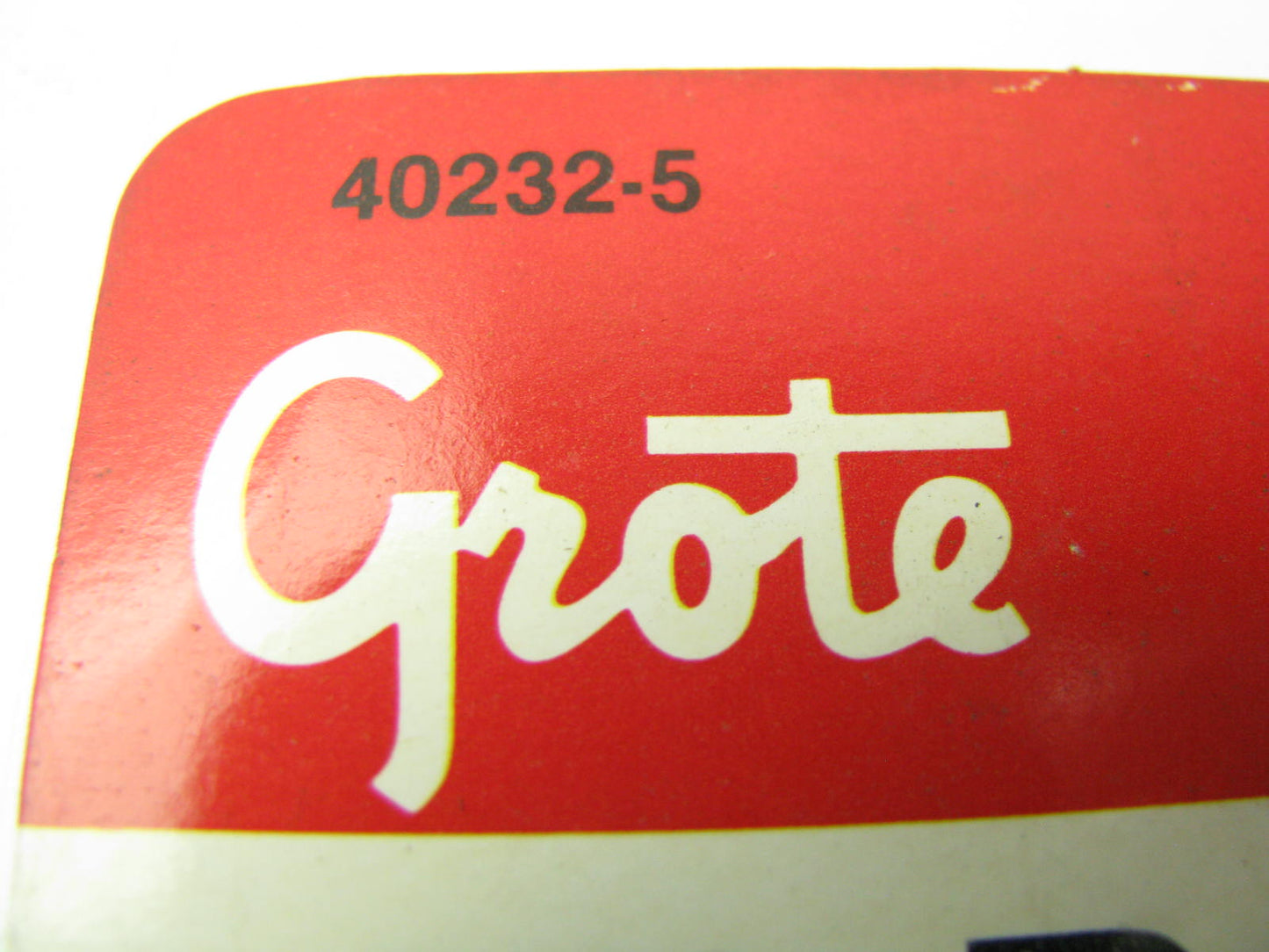 Grote 40232-5 Universal 3'' Two Hole Aluminum Reflector RED
