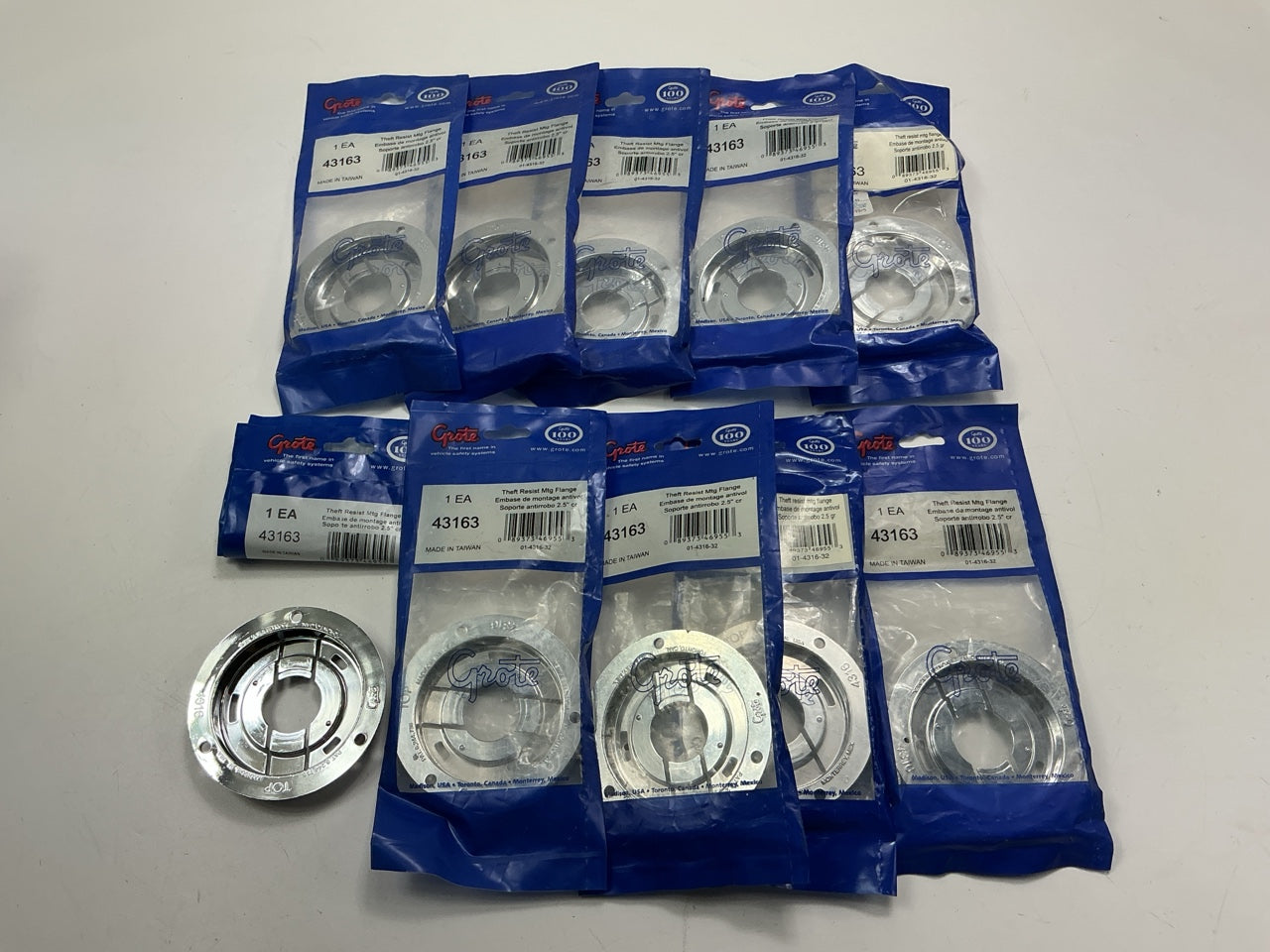 (10) Grote Theft-Resistant Mounting Flange Retention Bracket 2-1/2'' Round Light