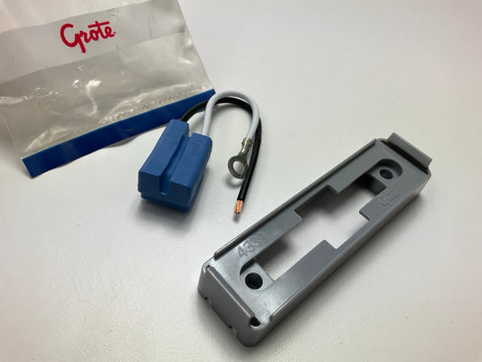 Grote 43390 Turn Signal Light Mounting Bracket & Pig Tail Kit Rectangular - Gray