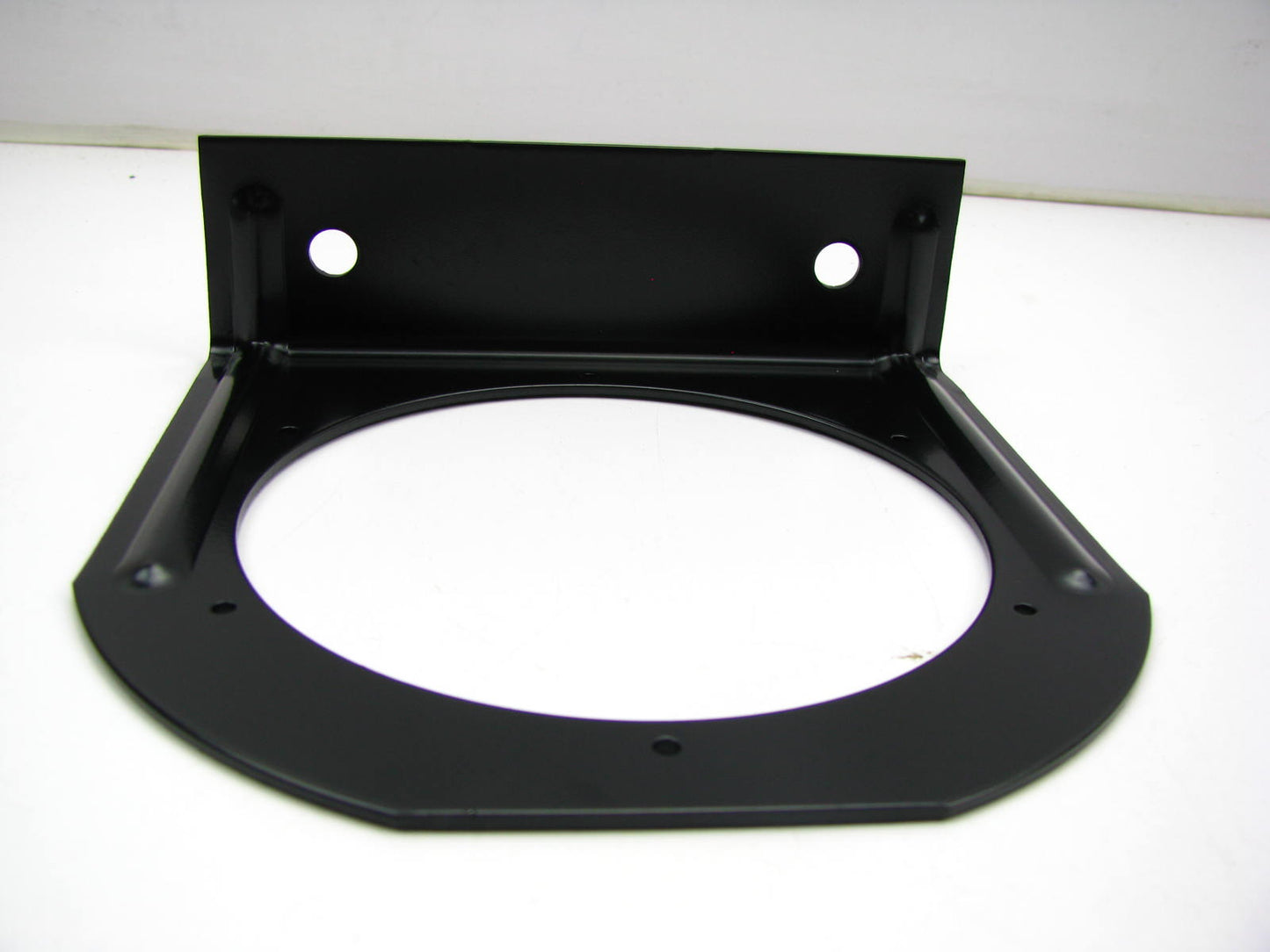 Grote 43572 - 4'' Round Lamp Light Steel Mounting Bracket - BLACK
