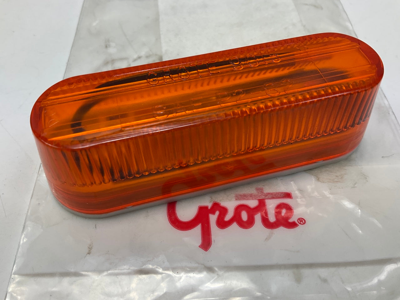 Grote 45253 Thin-Line Single-Bulb Amber Clearance Oval Marker Light