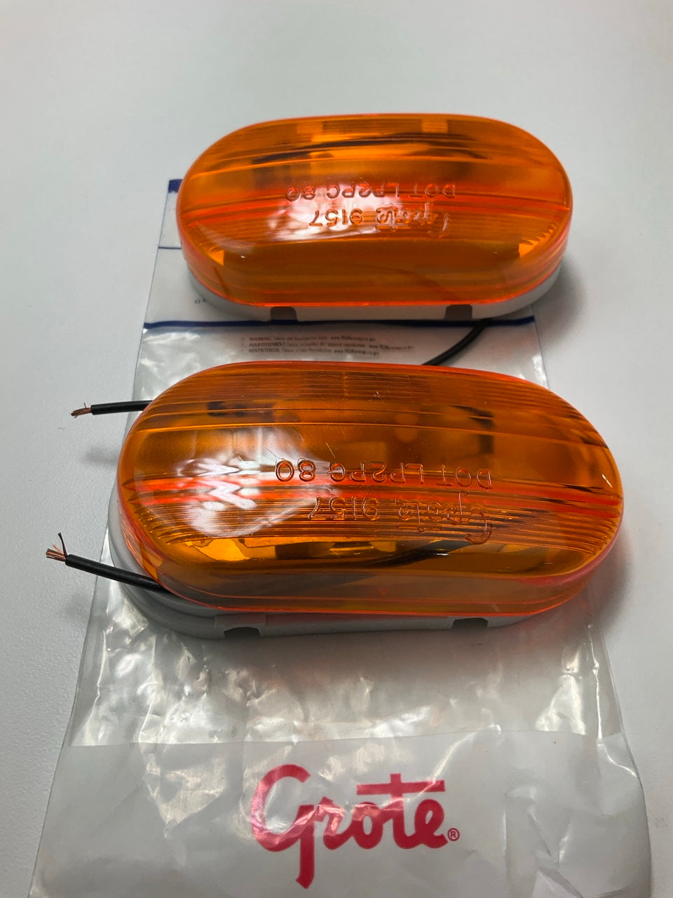 (2) Grote 45263 OVAL Two Bulb Clearance / Side Marker Light Lamp AMBER