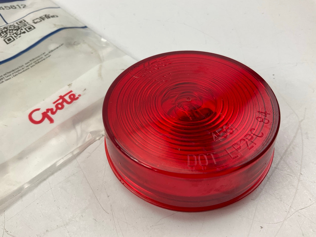 Grote 45812 RED 2-1/2''  Round Clearance Marker Light Lamp