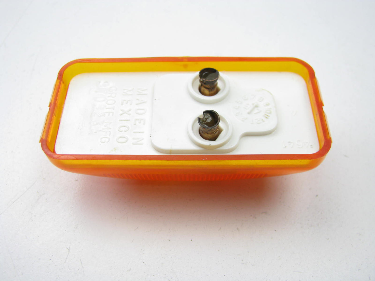 Grote 46413 Rectangle Clearance / Marker Light Lamp AMBER 2 Prongs