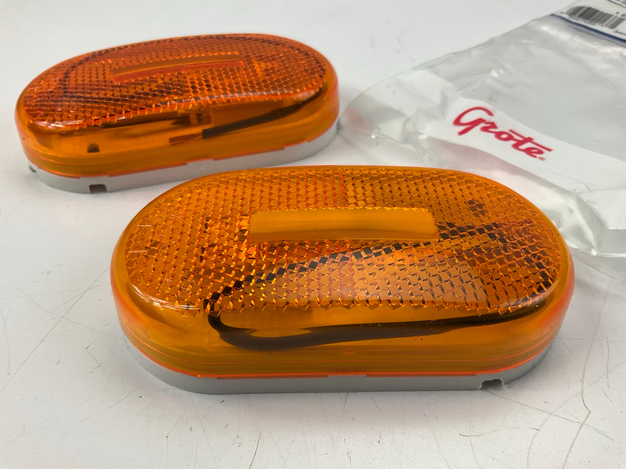 (2) Grote 46713 Single-Bulb Oval Clearance Marker Light, Amber, With Reflector