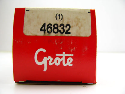 Grote 46832 Rectangle Sealed Turtleback II Trailer Clearance / Marker Lamp Light