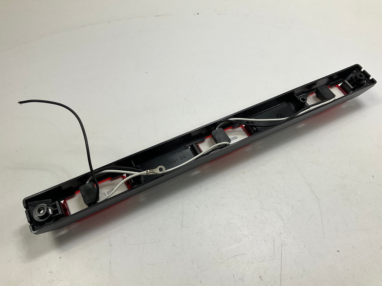 Grote 49172 US15 Series 3 Light Clearance / Marker Red Light Lamp Bar